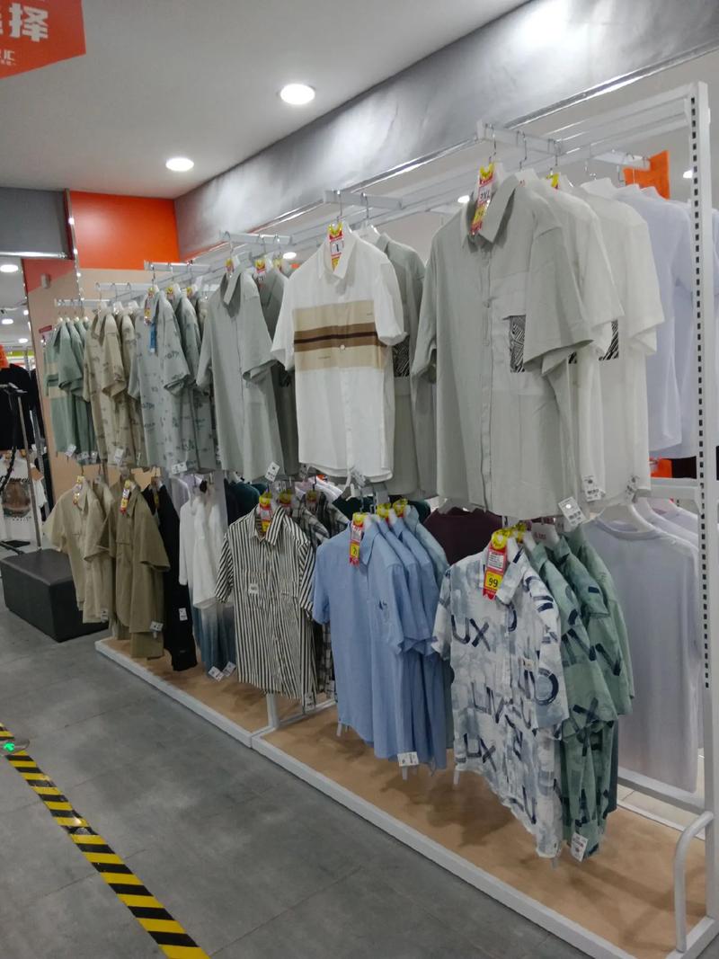 云衣匯服裝批發(fā)城夏季清倉，飾品不計(jì)成本回饋新老客戶